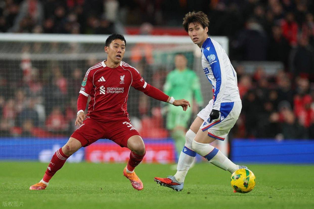 英超：利物浦状态低迷，维拉客场抢分无忧？利物浦对阵维拉