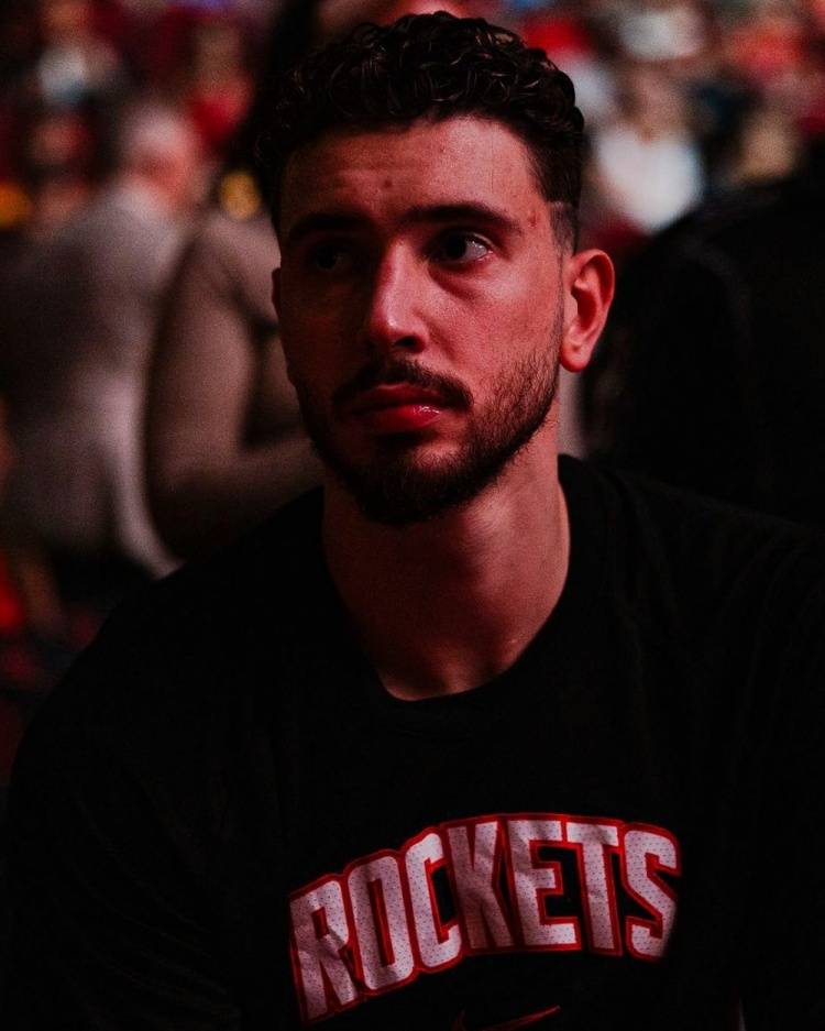 火箭进攻还是联盟第一，申京谢泼德创纪录，火箭能否击败雷霆