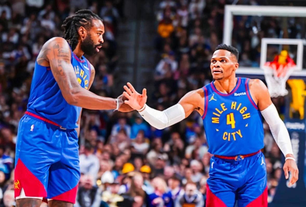 实时直击NBA焦点战！巨星对决+绝杀悬念，全程高能无尿点