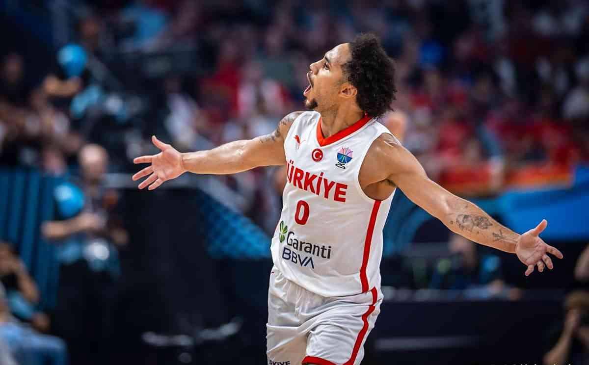 前NBA球员助力土耳其队击败塞尔维亚