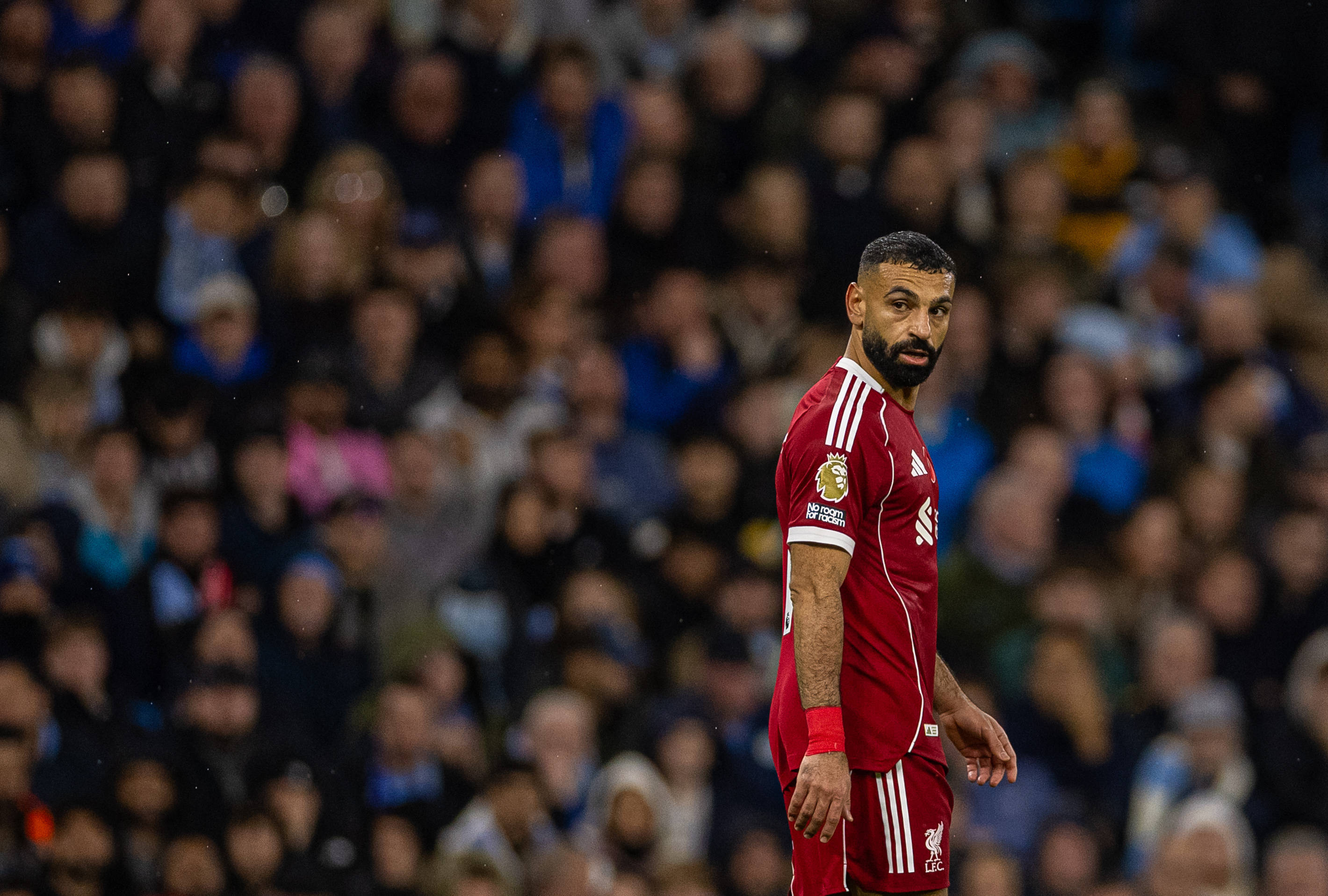 （体育）足球——英超：曼城胜利物浦