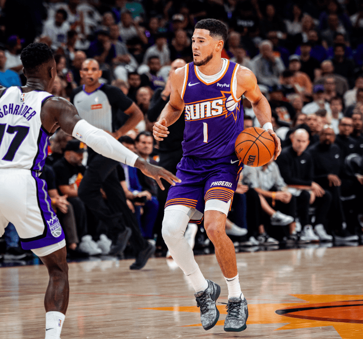 太阳vs湖人前瞻：一场旗鼓相当的较量，湖人客场复仇不易