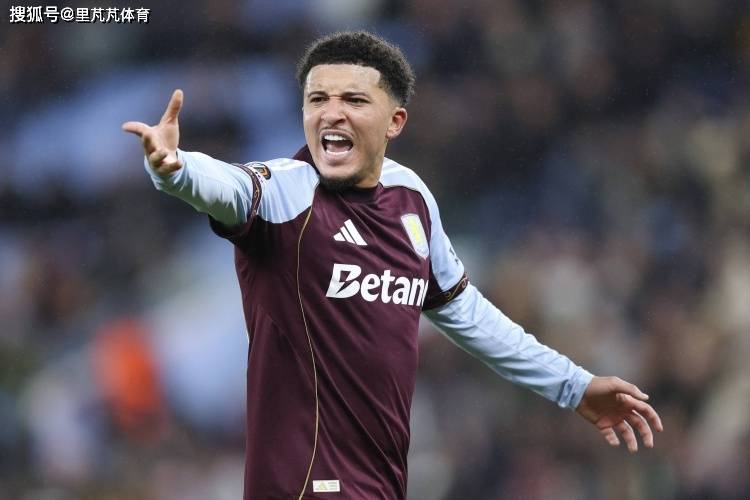 一日英超动向：利物浦战热刺数据支持斯洛特，转会大热技术很均衡