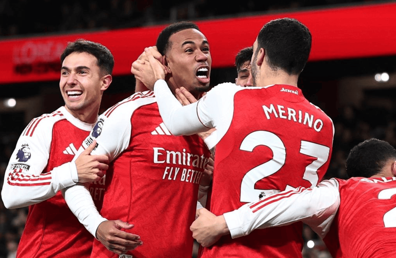 英超最新积分战报：曼联爆冷，维拉溃败，切尔西掉链子