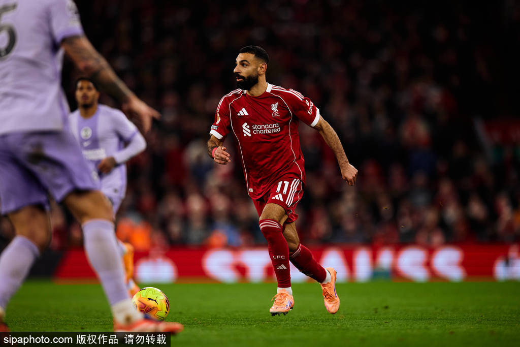 英超-埃基蒂克双响萨拉赫替补送助攻 利物浦2-0布莱顿