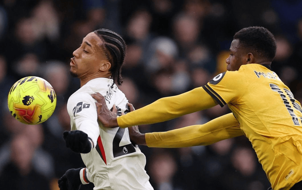 切尔西1.2亿巨星踢疯了：轰入3球，创造英超历史神纪录