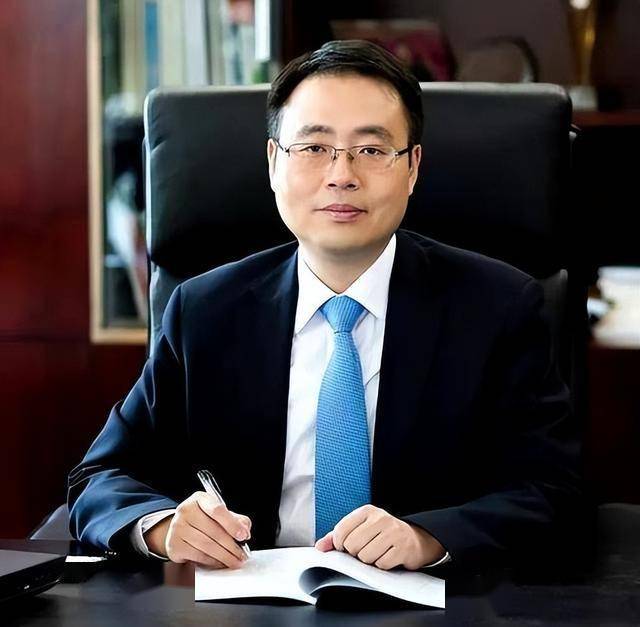 浙商银行高管大调整，75后行长空降